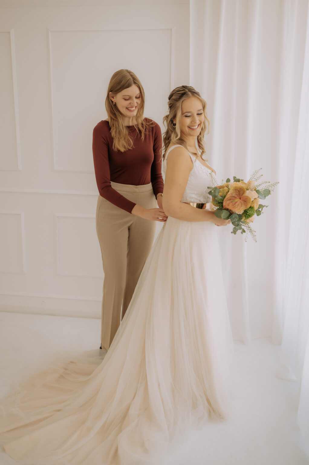 herzundseelebylaura-bayern-brautatelier-mix-and-match-brautmode-zweiteiler-bayern-designerin-laura36